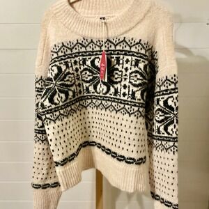 Universal Thread Women's Fair Isle Snowflake Sweater Cream Black XS